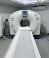 Scanner GE OPTIMA 660